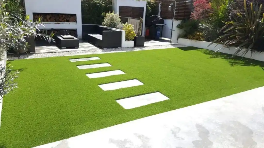 artificial-grass-back-Garden