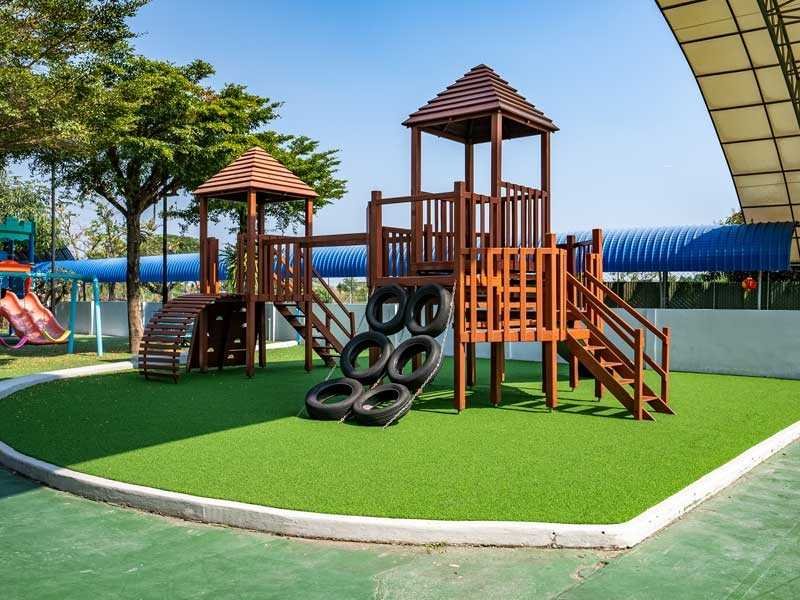 Artificial grass for small playground