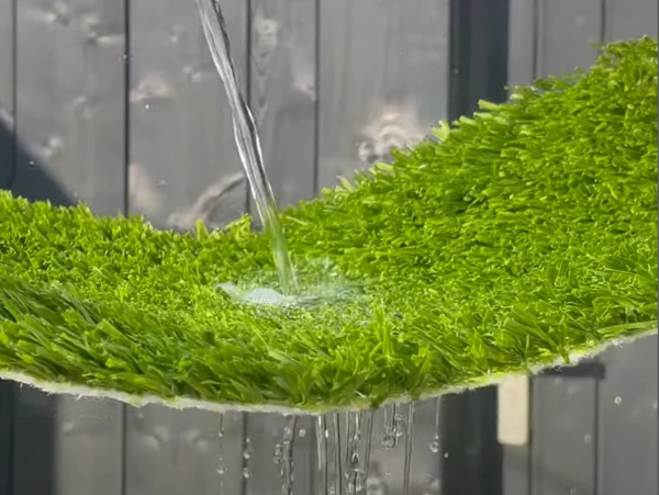 Natural Look Fake Grass Carpet for Balconies